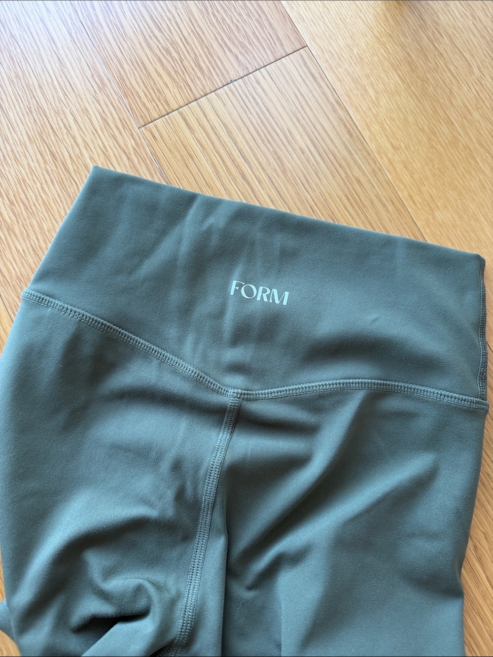 FORM leggings